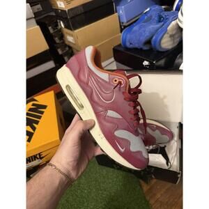 Nike airmax 1 patta maroon sz 12